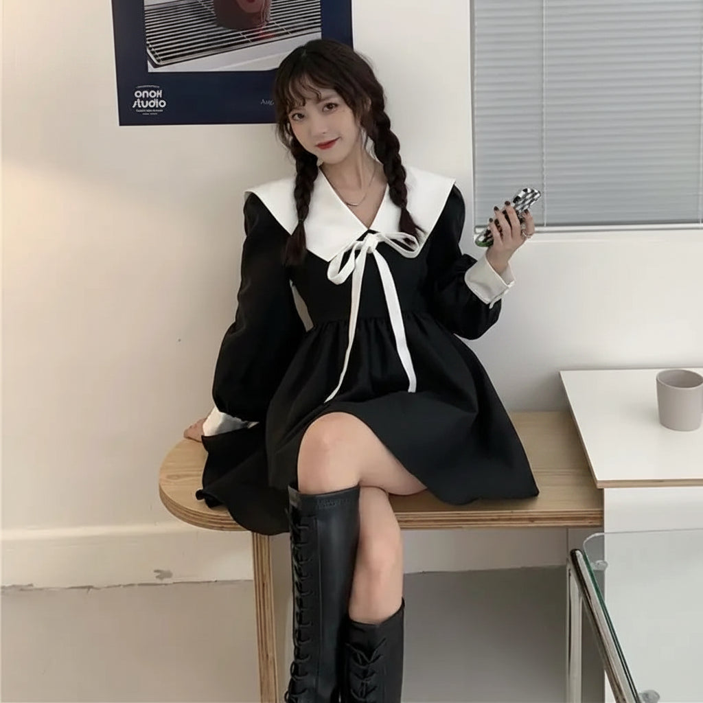 【韓国きれいめ】セーラーカラーレースアップミニワンピース