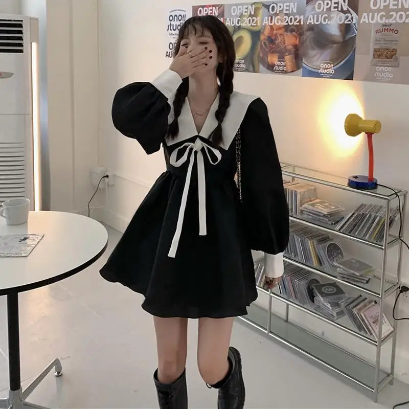 【韓国きれいめ】セーラーカラーレースアップミニワンピース