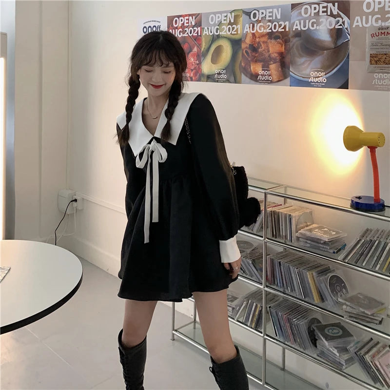 【韓国きれいめ】セーラーカラーレースアップミニワンピース